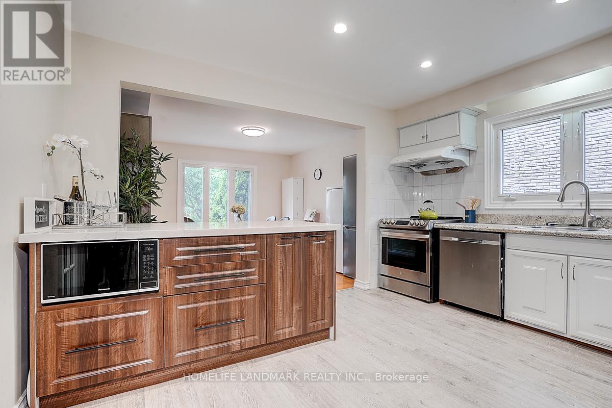 89 Whitehorn Crescent, Toronto, Ontario  M2J 3B1 - Photo 10 - C12873962