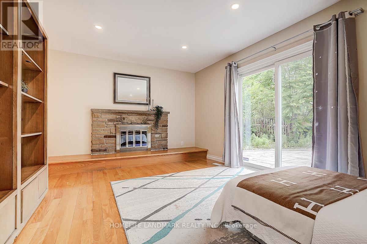 89 Whitehorn Crescent, Toronto, Ontario  M2J 3B1 - Photo 15 - C12873962