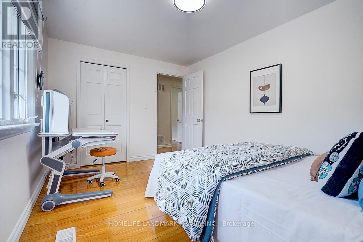 89 Whitehorn Crescent, Toronto, Ontario  M2J 3B1 - Photo 28 - C12873962