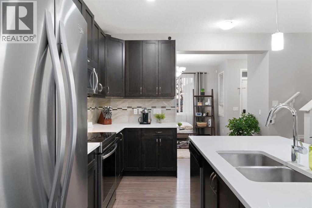 1529 Legacy Circle Se, Calgary, Alberta  T2X 2C6 - Photo 11 - A2290638