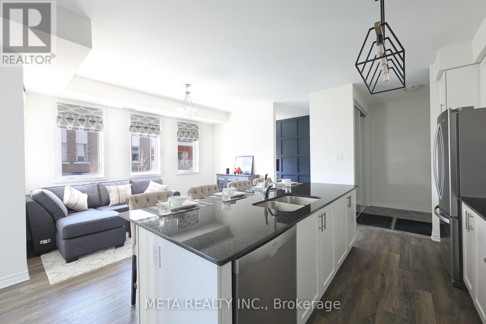 503 - 1148 Dragonfly Avenue, Pickering, Ontario  L1X 0H5 - Photo 3 - E12873918