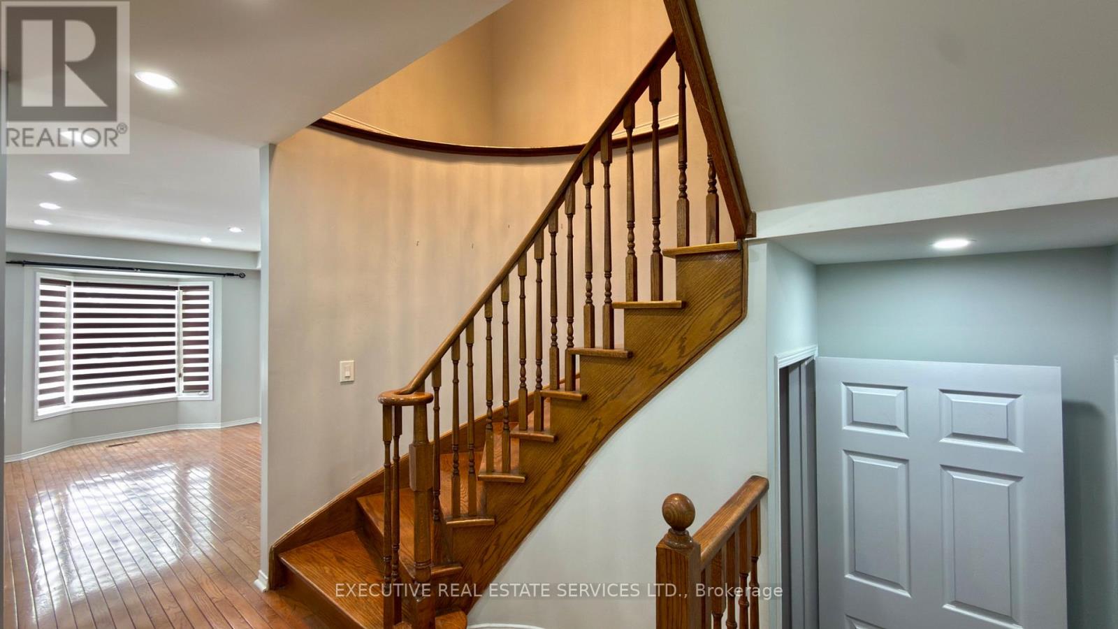 5 Condotti Drive, Vaughan, Ontario  L4H 2C9 - Photo 10 - N12873914