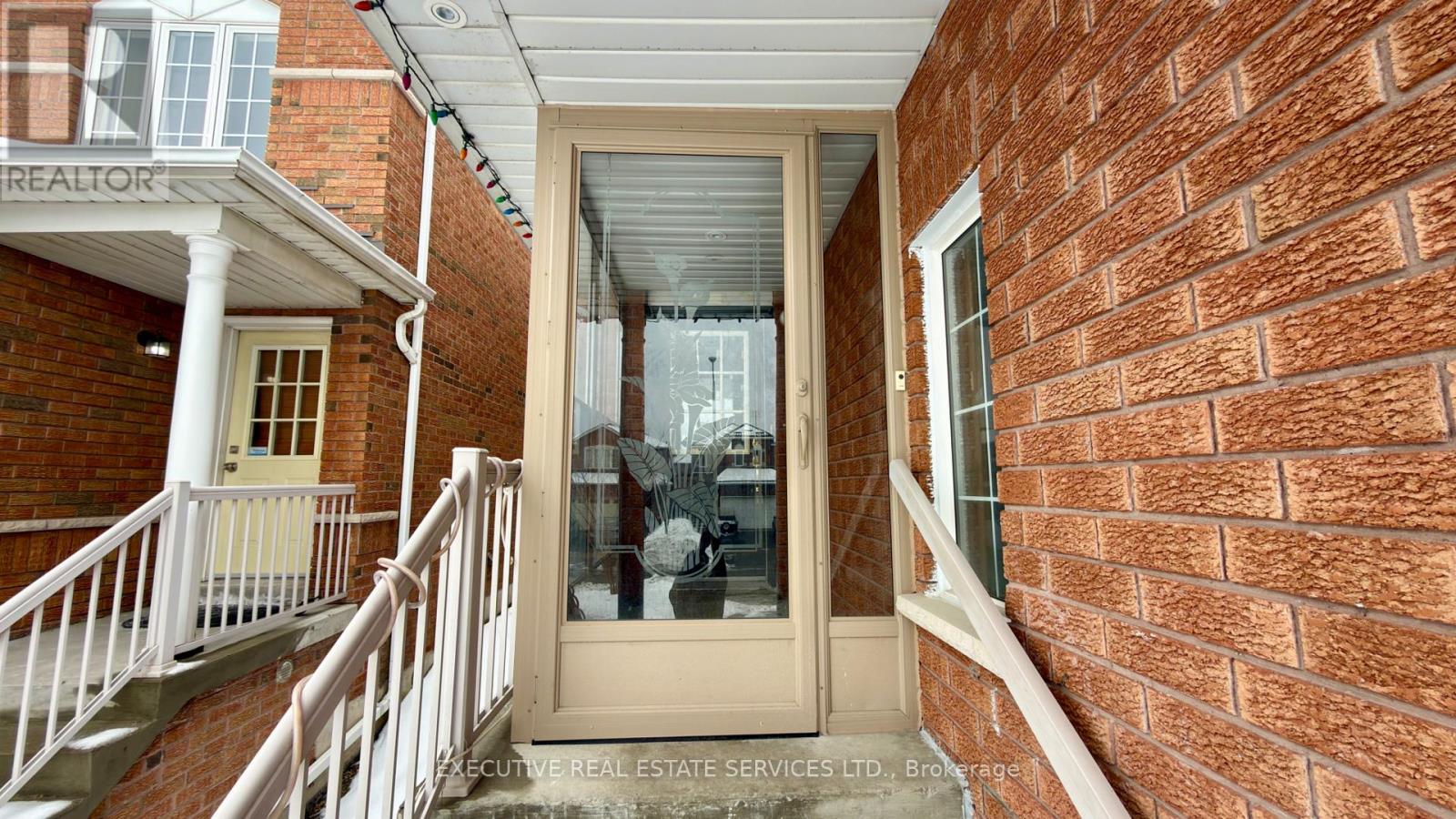 5 Condotti Drive, Vaughan, Ontario  L4H 2C9 - Photo 2 - N12873914