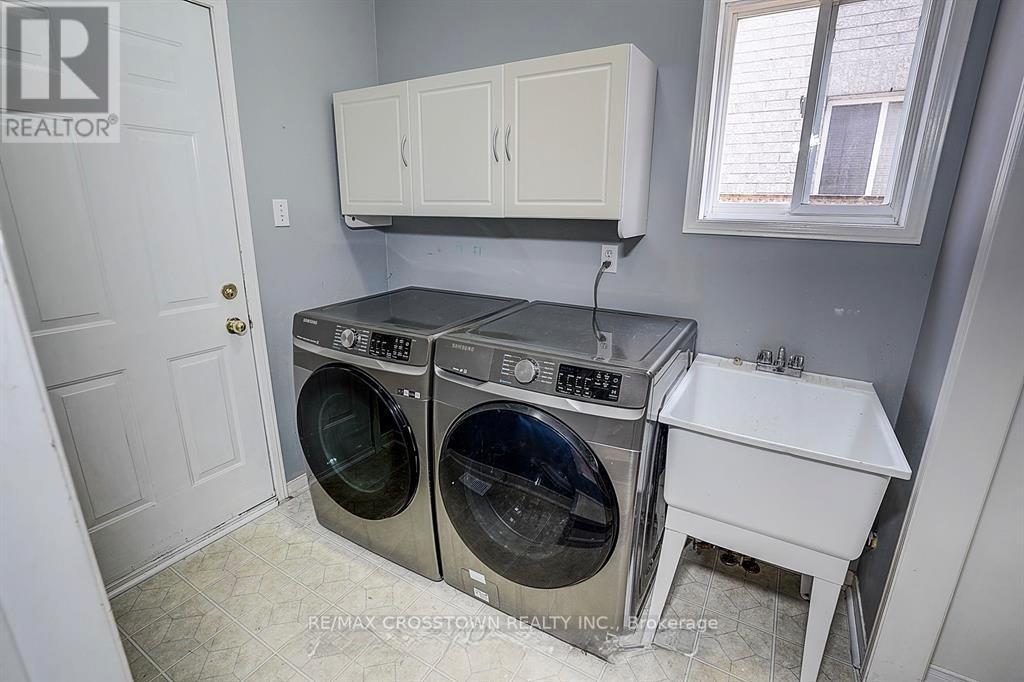 1187 Leslie Drive, Innisfil, Ontario  L9S 2A9 - Photo 14 - N12873956