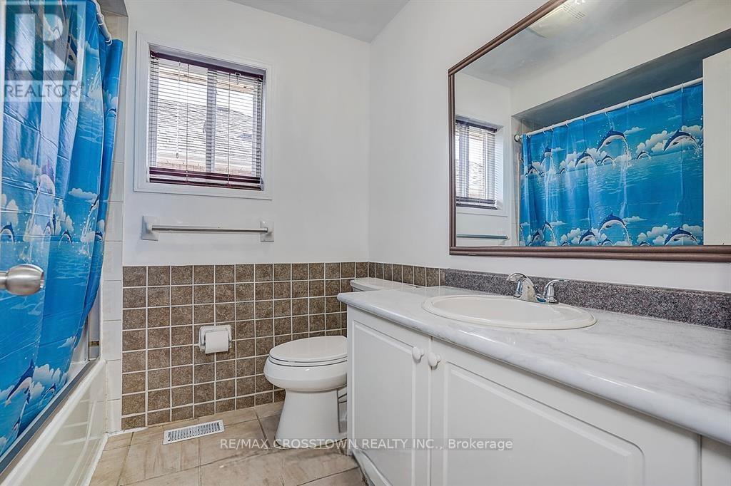 1187 Leslie Drive, Innisfil, Ontario  L9S 2A9 - Photo 20 - N12873956