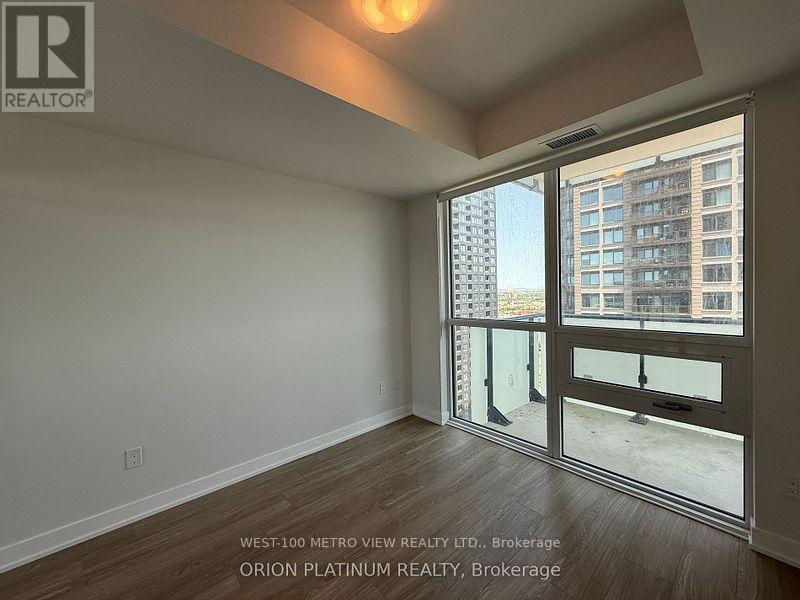 1401 - 430 Square One Drive, Mississauga, Ontario  L5B 3Y1 - Photo 7 - W12873912