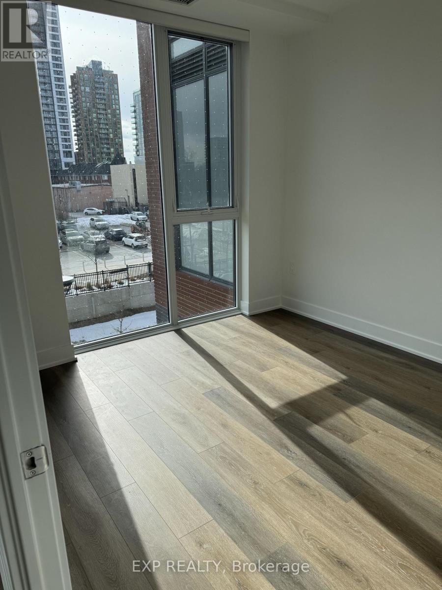 209 - 2088 James Street, Burlington, Ontario  L7R 0H2 - Photo 3 - W12873946