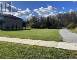 104 CHERRYWOOD PARKWAY, Greater Napanee, Ontario