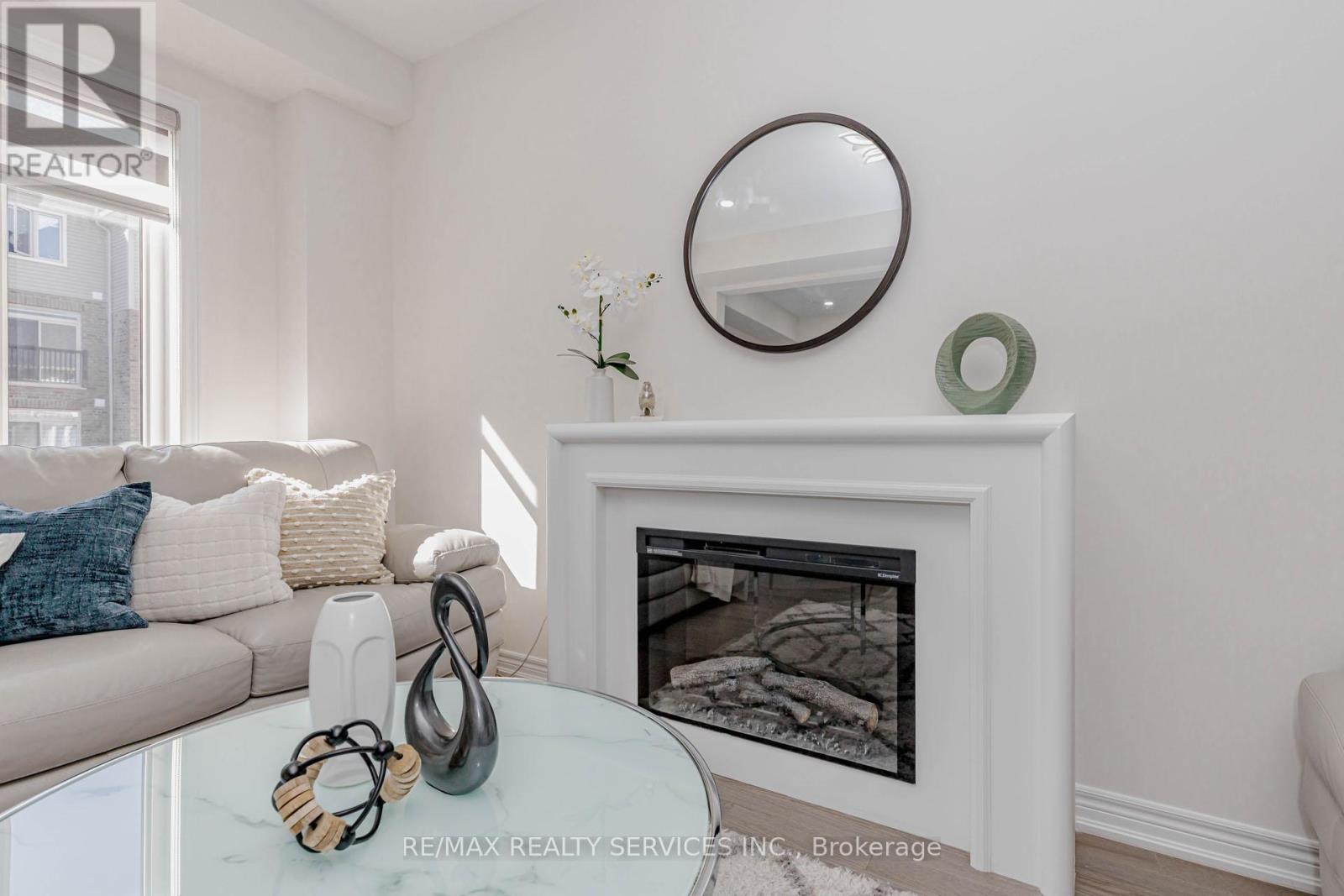 172 Beckview Drive, Kitchener, Ontario  N2R 0S6 - Photo 10 - X12873934