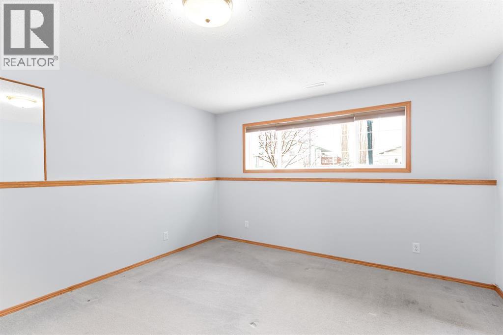 6228 Cypress Close, Olds, Alberta  T4H 1M7 - Photo 18 - A2289453