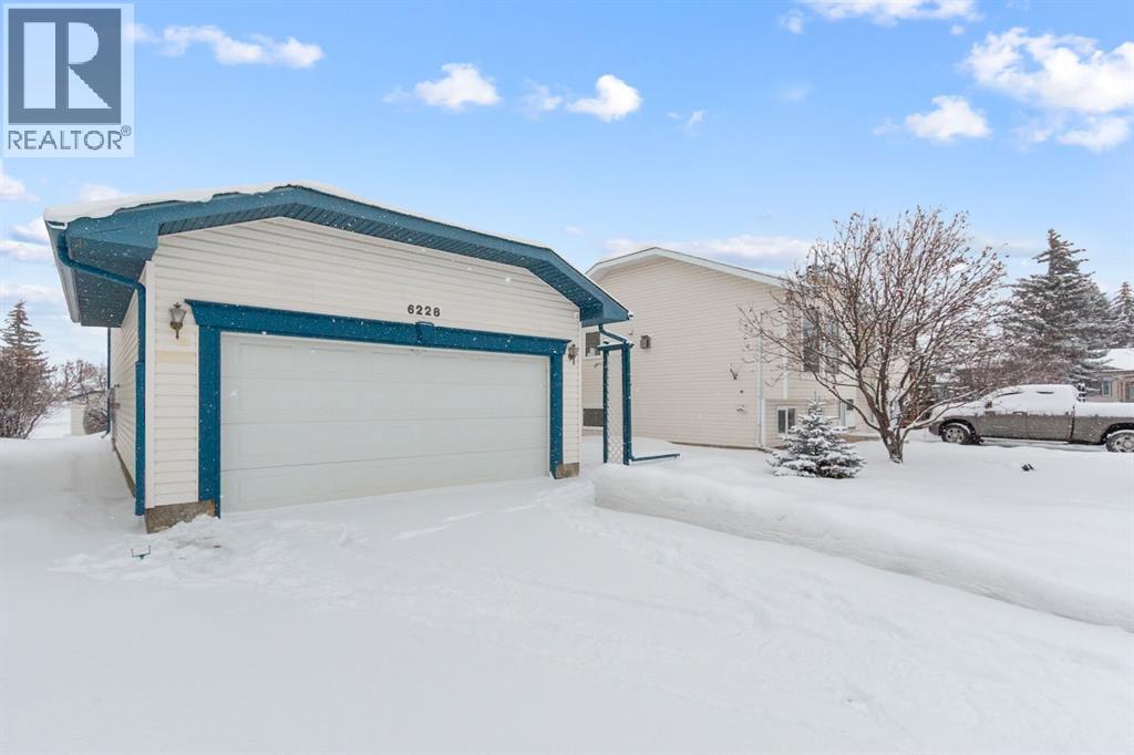 6228 Cypress Close, Olds, Alberta  T4H 1M7 - Photo 23 - A2289453