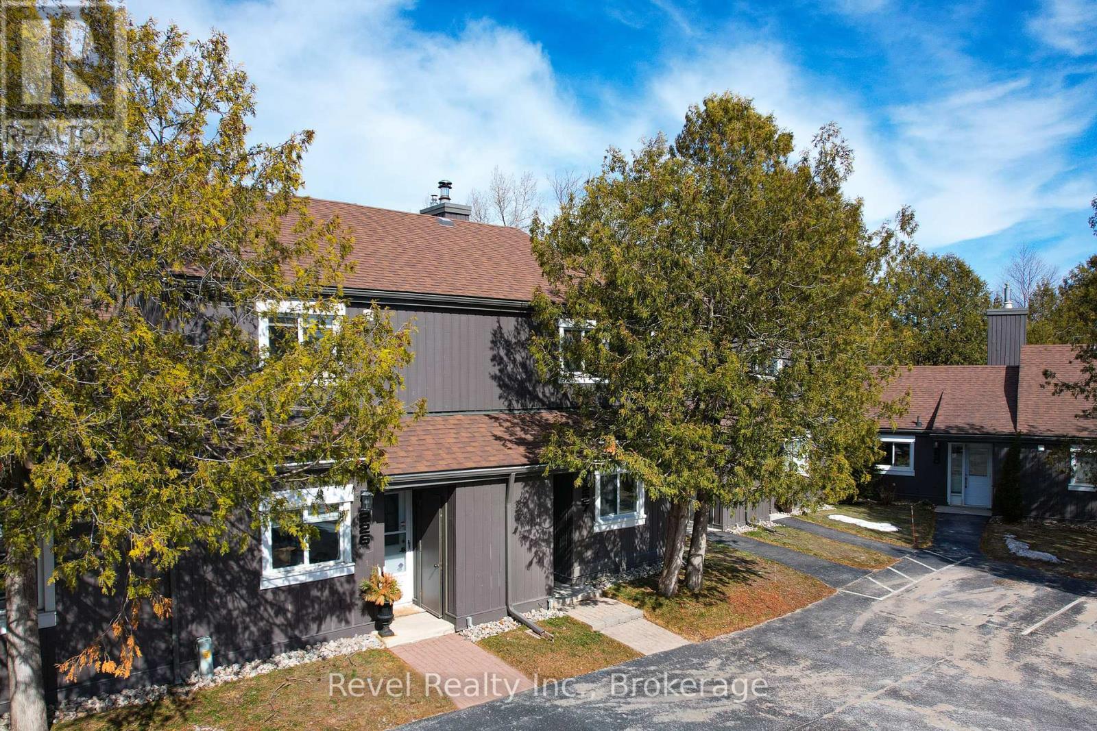 227 - 17 HARBOUR STREET W, Collingwood, Ontario