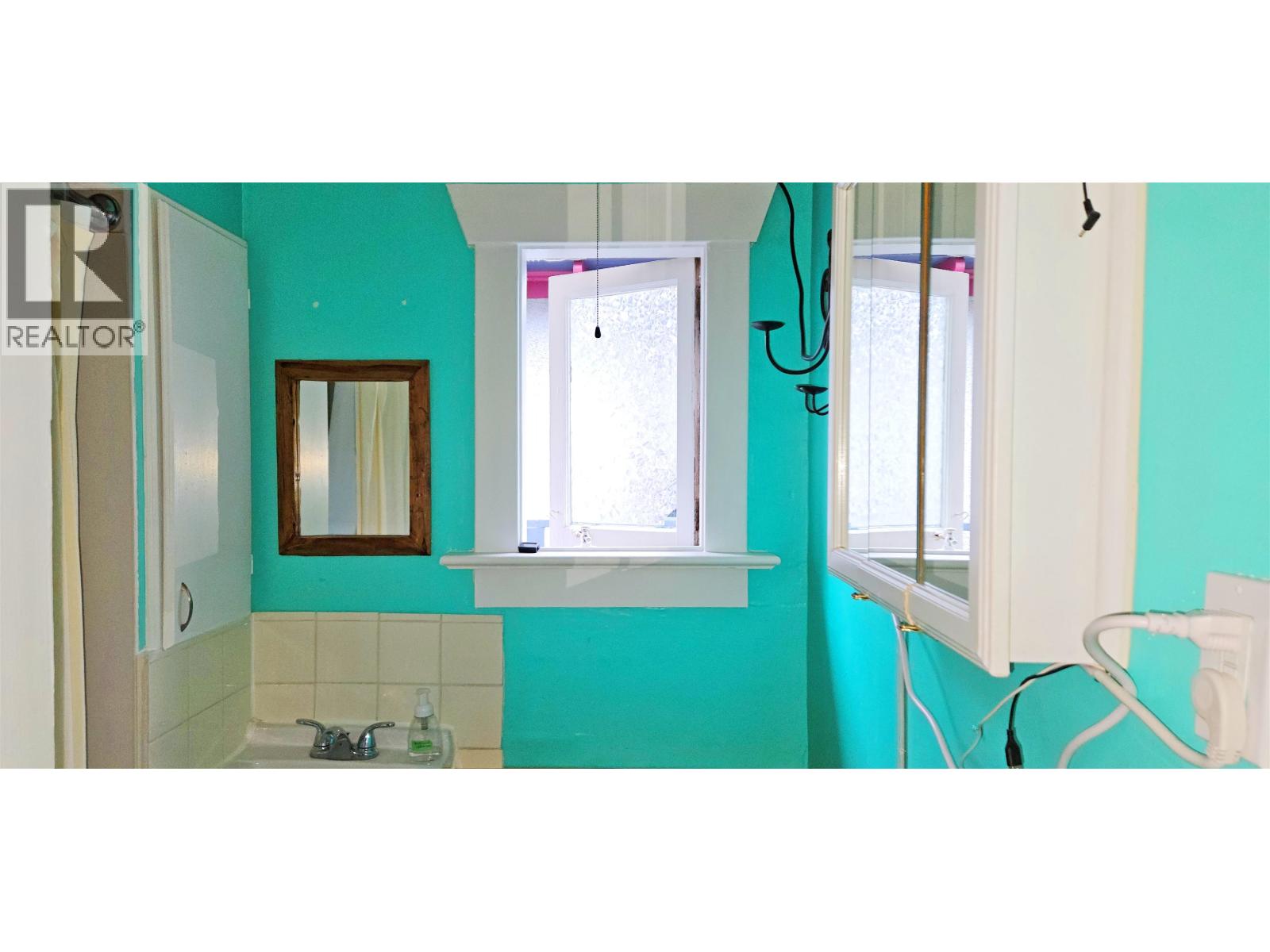 3161 W 6th Avenue, Vancouver, British Columbia  V6K 1X5 - Photo 17 - R3099096