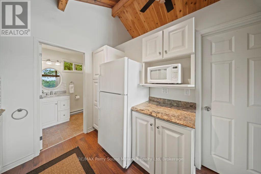 574b Laing Road, Parry Sound Remote Area, Ontario  P0H 1Y0 - Photo 16 - X12873990