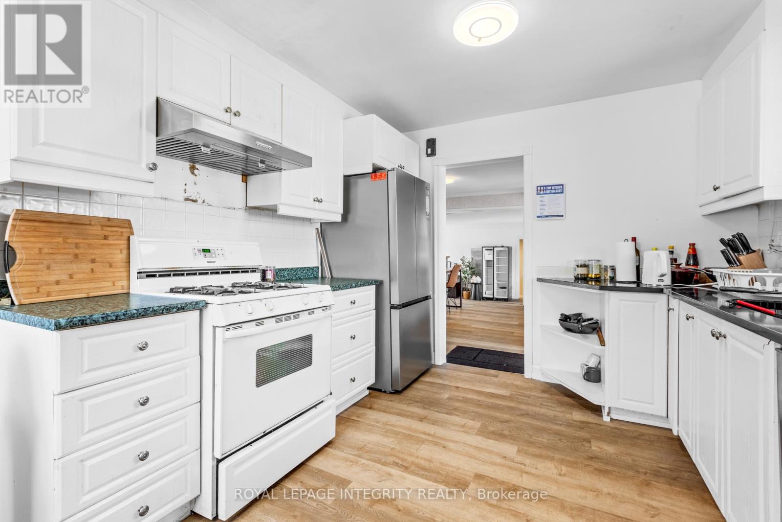 22 Rossland Avenue, Ottawa, Ontario  K2G 2K4 - Photo 18 - X12873992