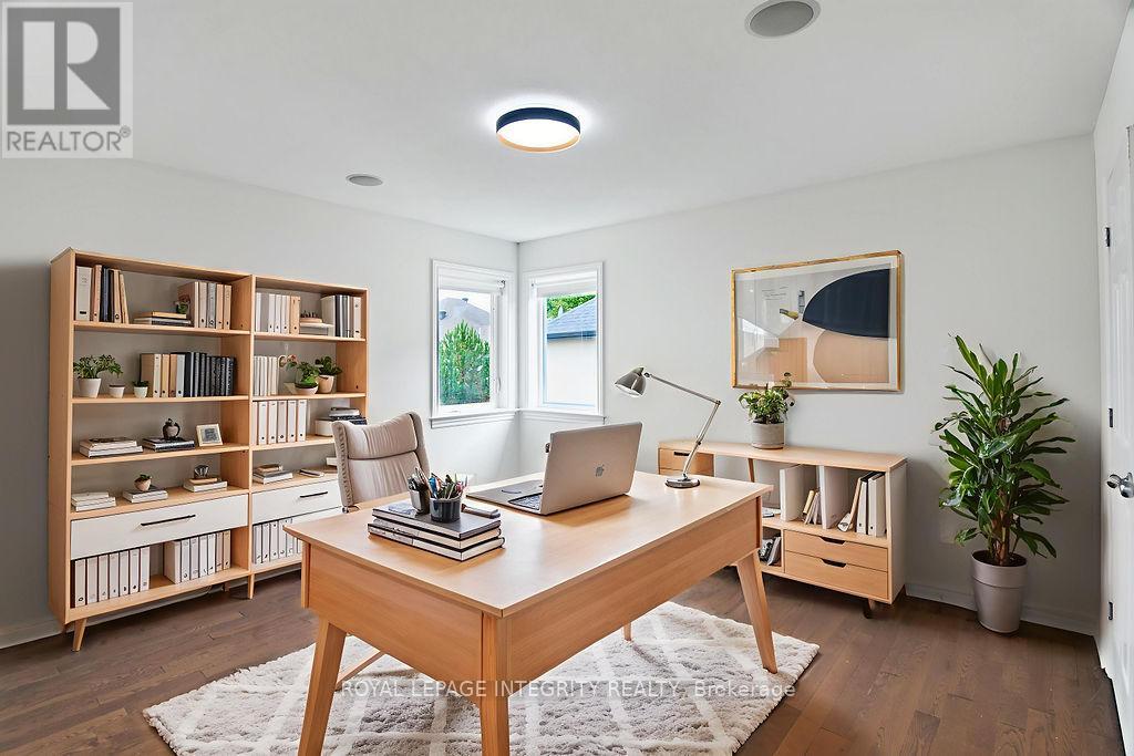 904 Nettleship Court, Ottawa, Ontario  K2T 0E9 - Photo 37 - X12873998