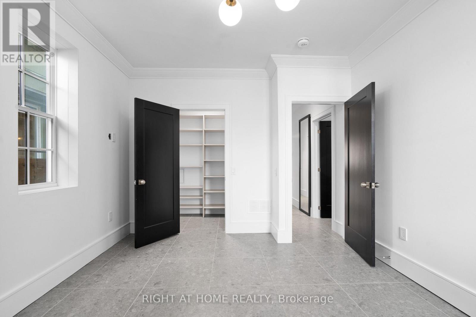 101 - 60 Winchester Street, Toronto, Ontario  M4X 1A9 - Photo 20 - C12873980