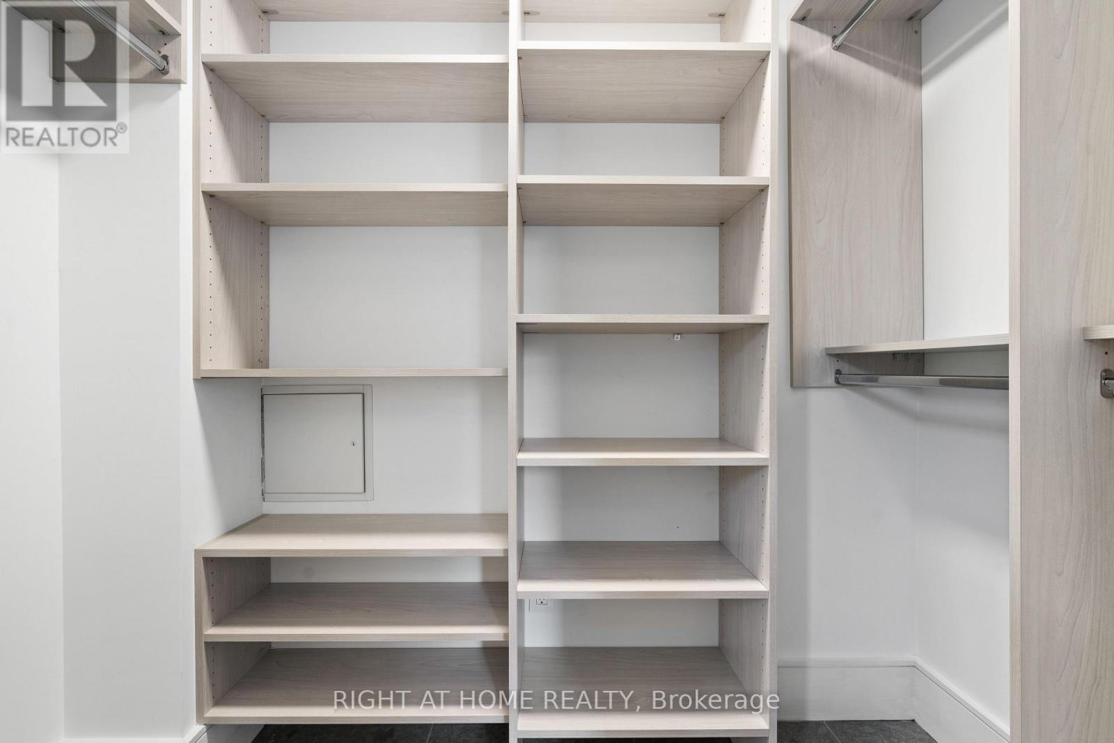 101 - 60 Winchester Street, Toronto, Ontario  M4X 1A9 - Photo 21 - C12873980