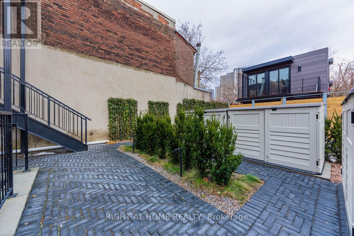 101 - 60 Winchester Street, Toronto, Ontario  M4X 1A9 - Photo 26 - C12873980