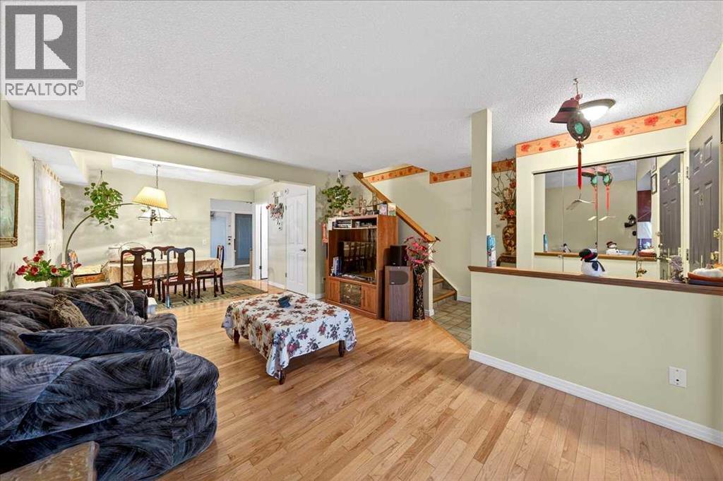 262 Martindale Boulevard Ne, Calgary, Alberta  T3J 3C8 - Photo 11 - A2287009