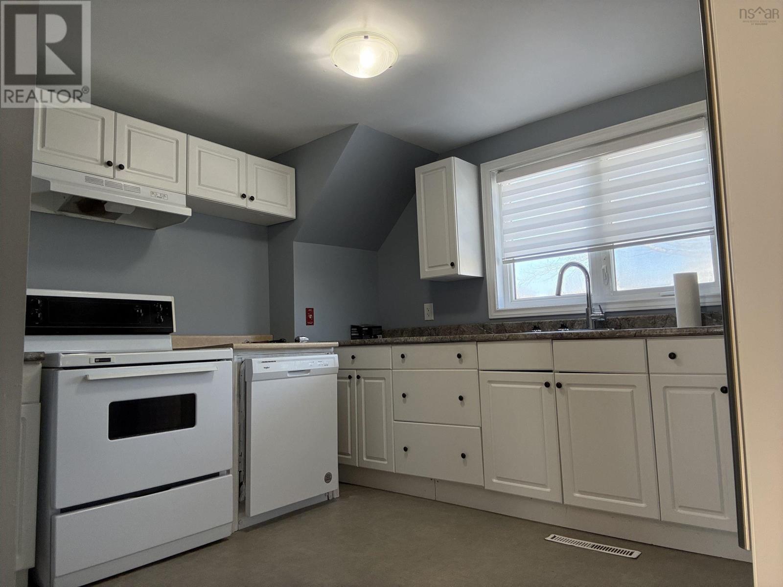 26 Sydney Road, Port Hawkesbury, Nova Scotia  B9A 3A4 - Photo 10 - 202604376