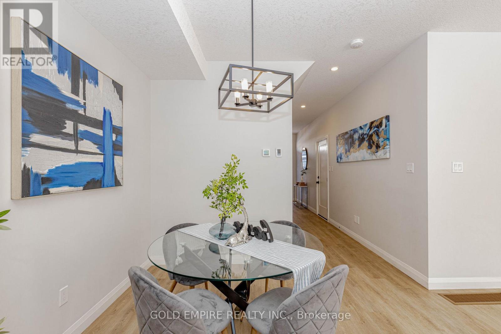 87 Stonefield Lane, Middlesex Centre, Ontario  N0M 2A0 - Photo 12 - X12874008