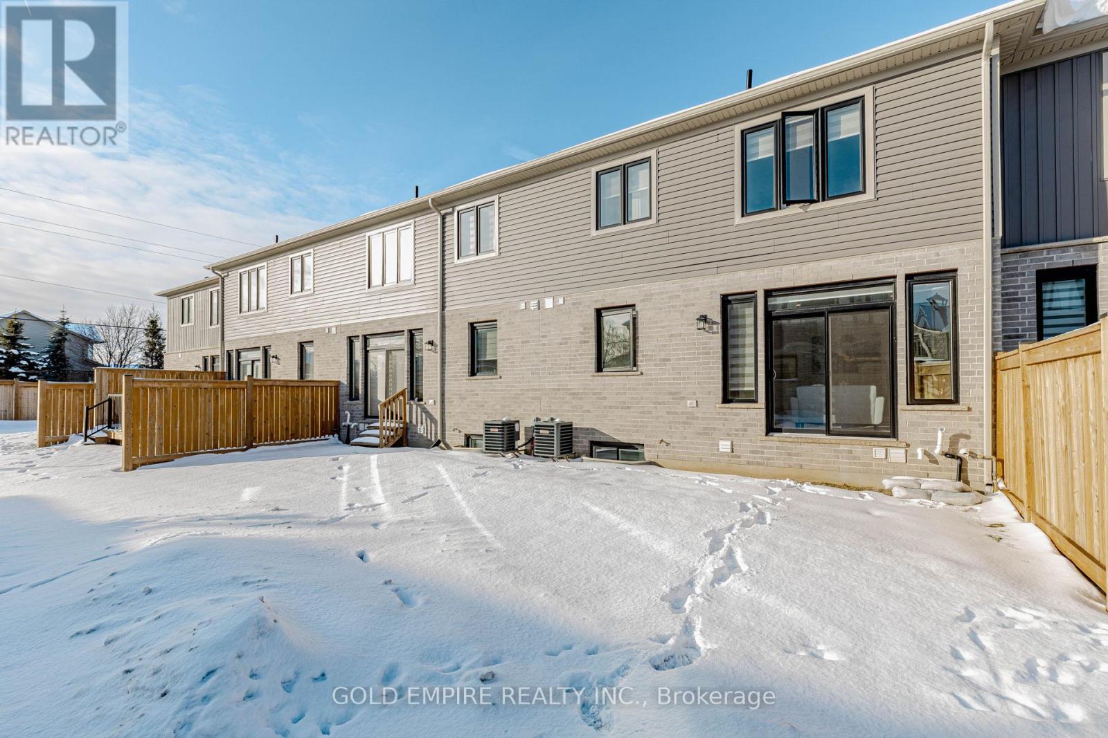 87 Stonefield Lane, Middlesex Centre, Ontario  N0M 2A0 - Photo 42 - X12874008