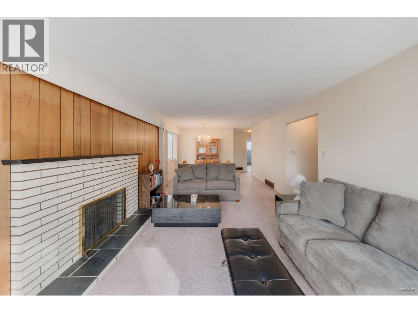 1961 E 50th Avenue, Vancouver, British Columbia  V5P 1V1 - Photo 4 - R3098551