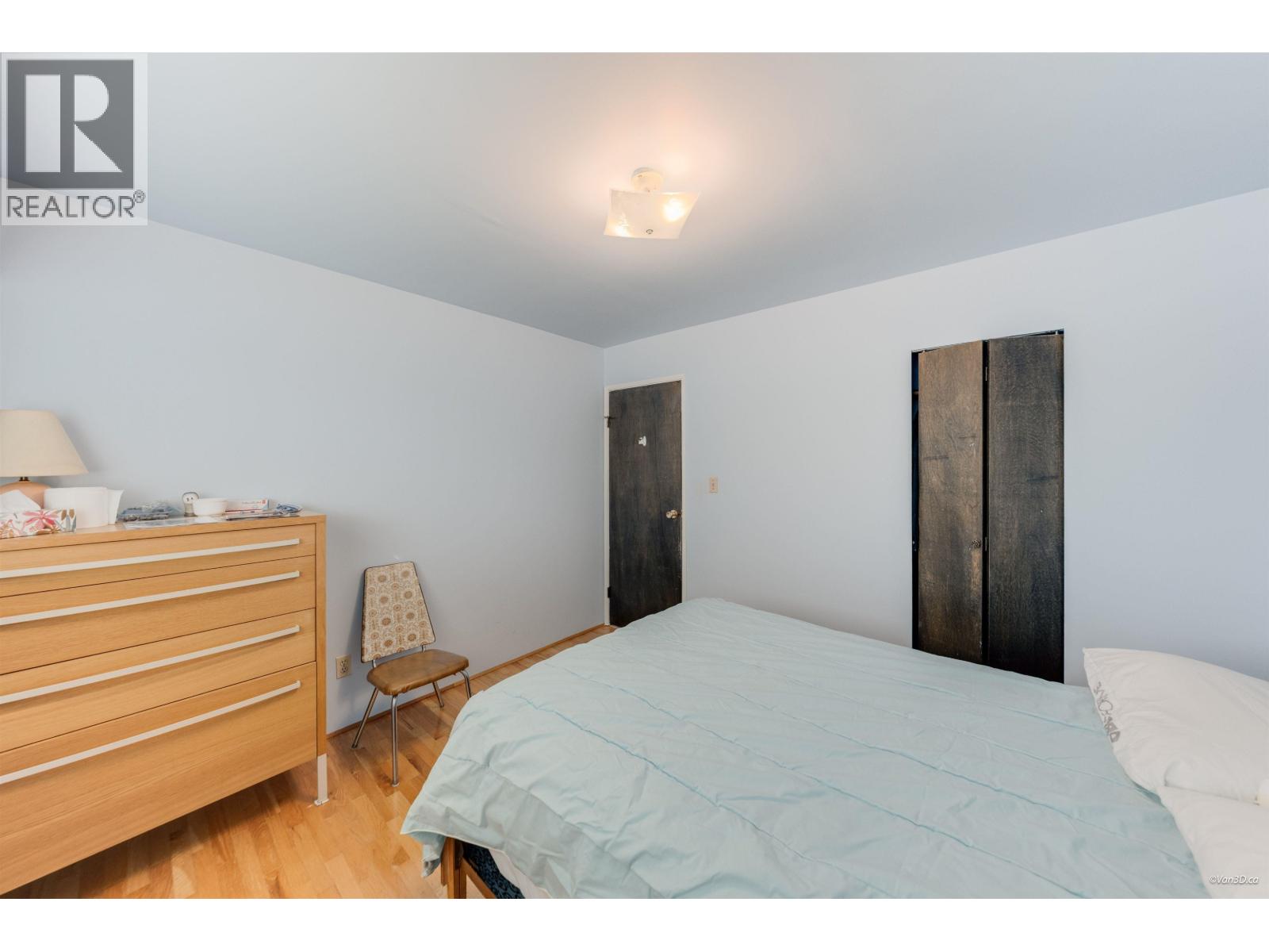 1961 E 50th Avenue, Vancouver, British Columbia  V5P 1V1 - Photo 25 - R3098551