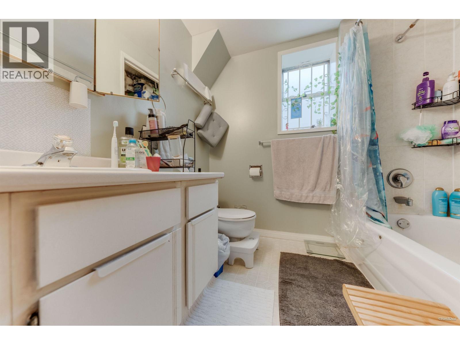 1961 E 50th Avenue, Vancouver, British Columbia  V5P 1V1 - Photo 30 - R3098551