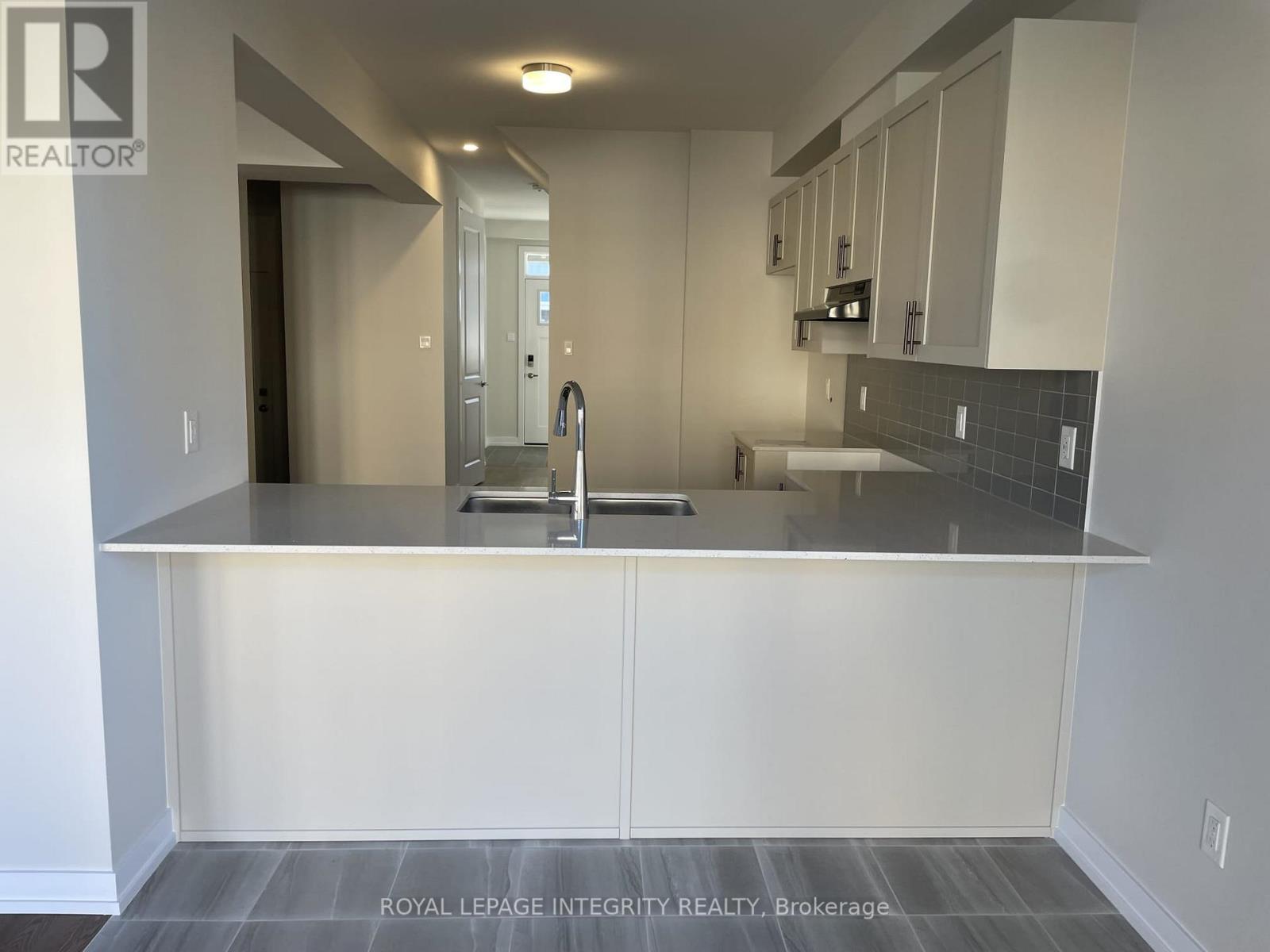 957 Seagrave Lane, Ottawa, Ontario  K0A 2Z0 - Photo 5 - X12874024