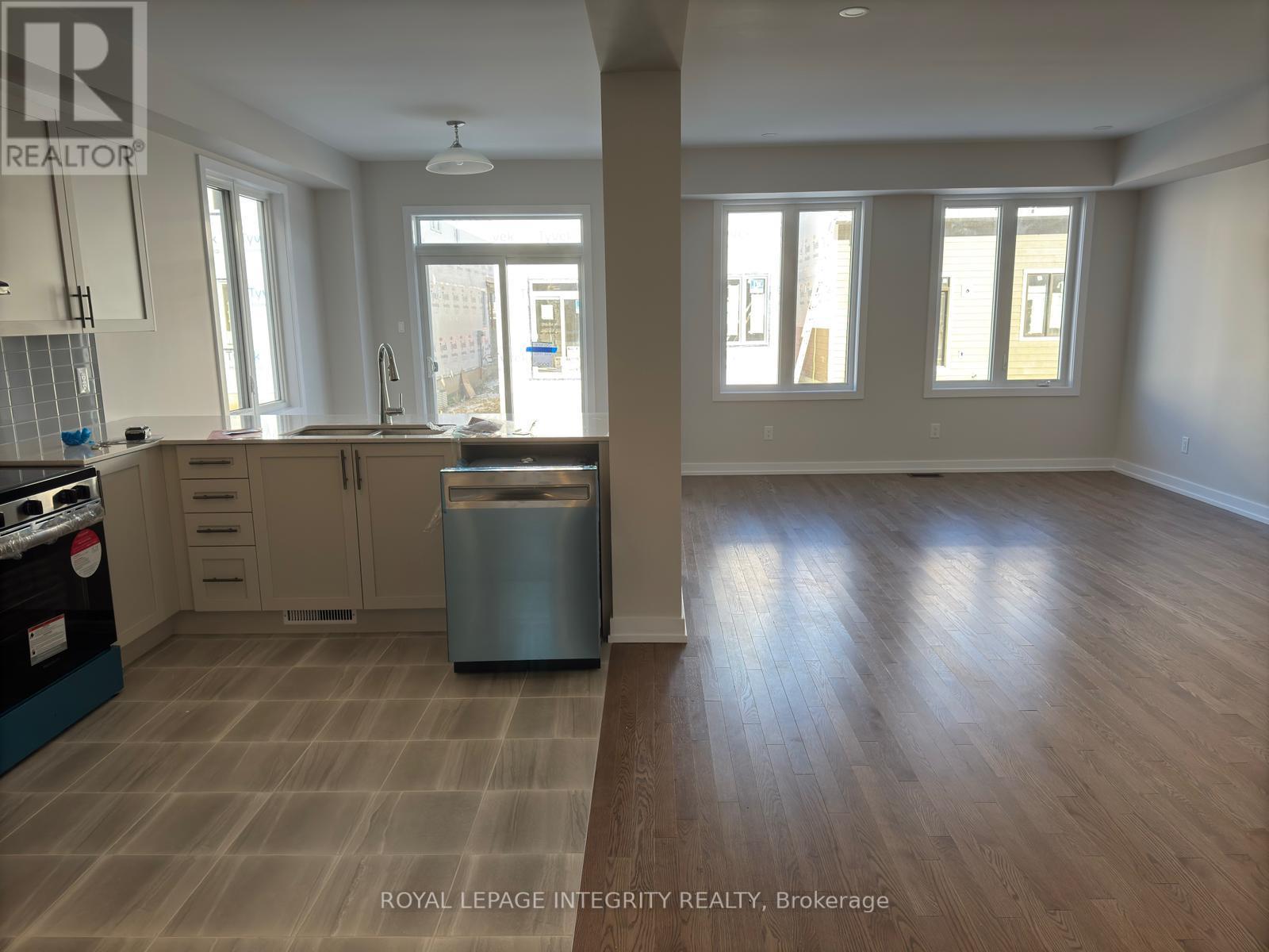 957 Seagrave Lane, Ottawa, Ontario  K0A 2Z0 - Photo 6 - X12874024