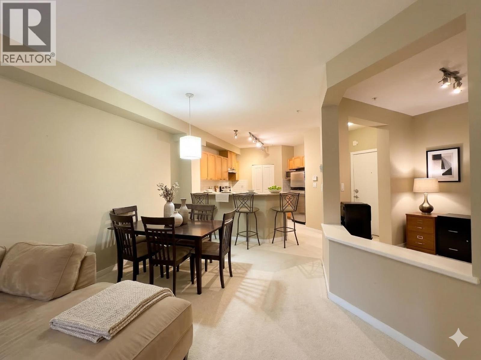 111 2969 Whisper Way, Coquitlam, British Columbia  V3E 3S8 - Photo 4 - R3099084