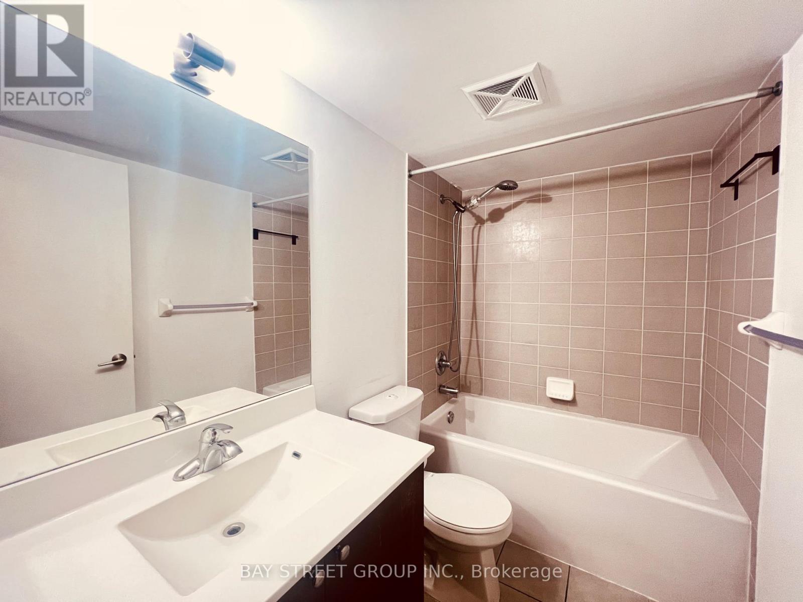 617 - 181 Village Green Square, Toronto, Ontario  M1S 0K6 - Photo 17 - E12793898