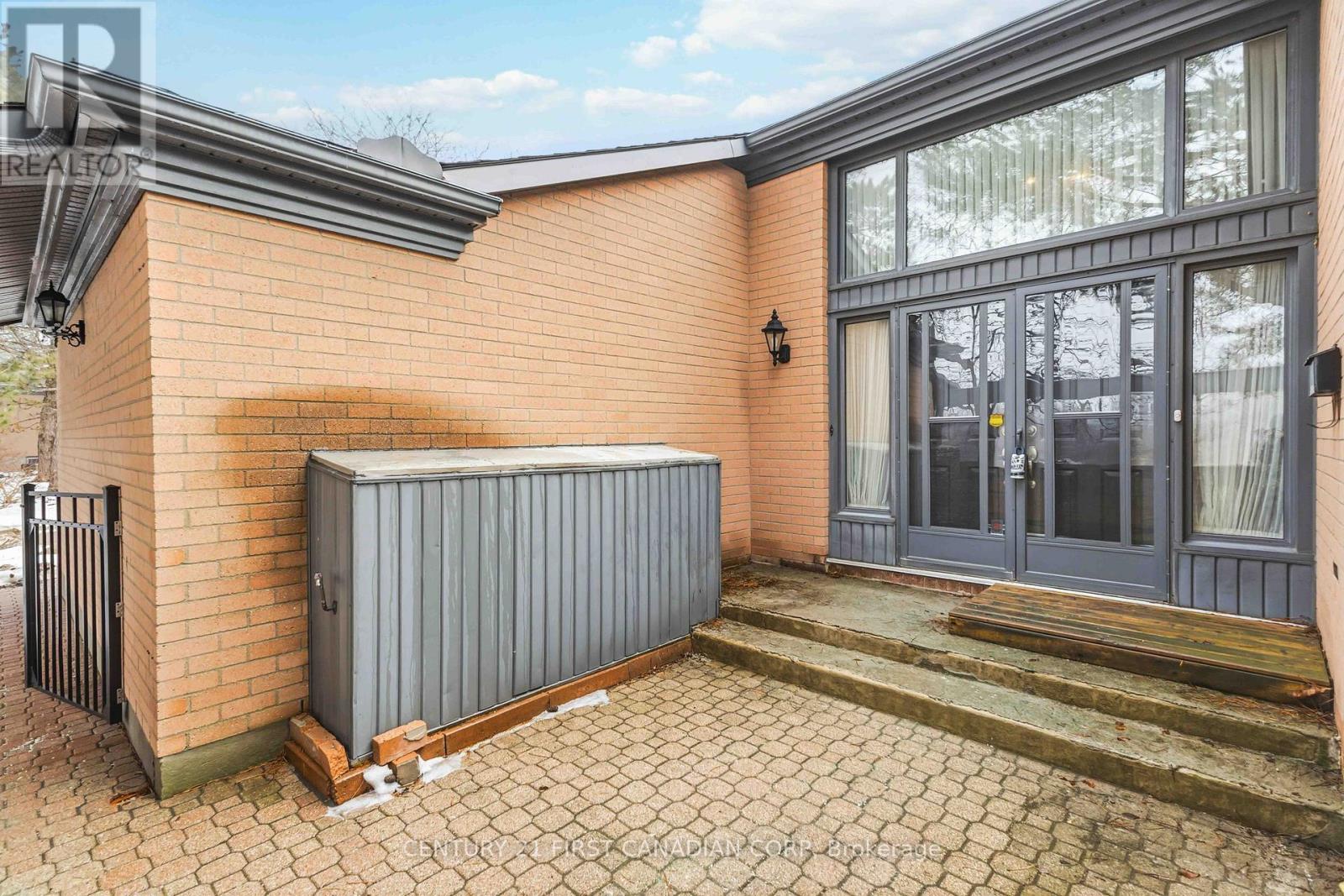 53 - 50 Fiddlers Green Road, London North (North P), Ontario  N6H 4T4 - Photo 4 - X12796572