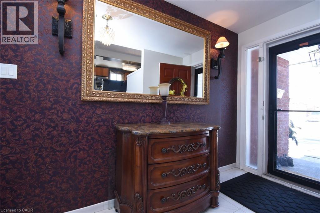 158 Clifton Downs Road, Hamilton, Ontario  L9C 2P6 - Photo 4 - 40808594