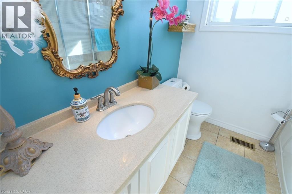 158 Clifton Downs Road, Hamilton, Ontario  L9C 2P6 - Photo 25 - 40808594