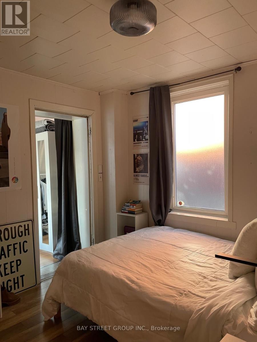 337 Brock Street N, Kingston, Ontario  K7L 1S7 - Photo 7 - X12874020