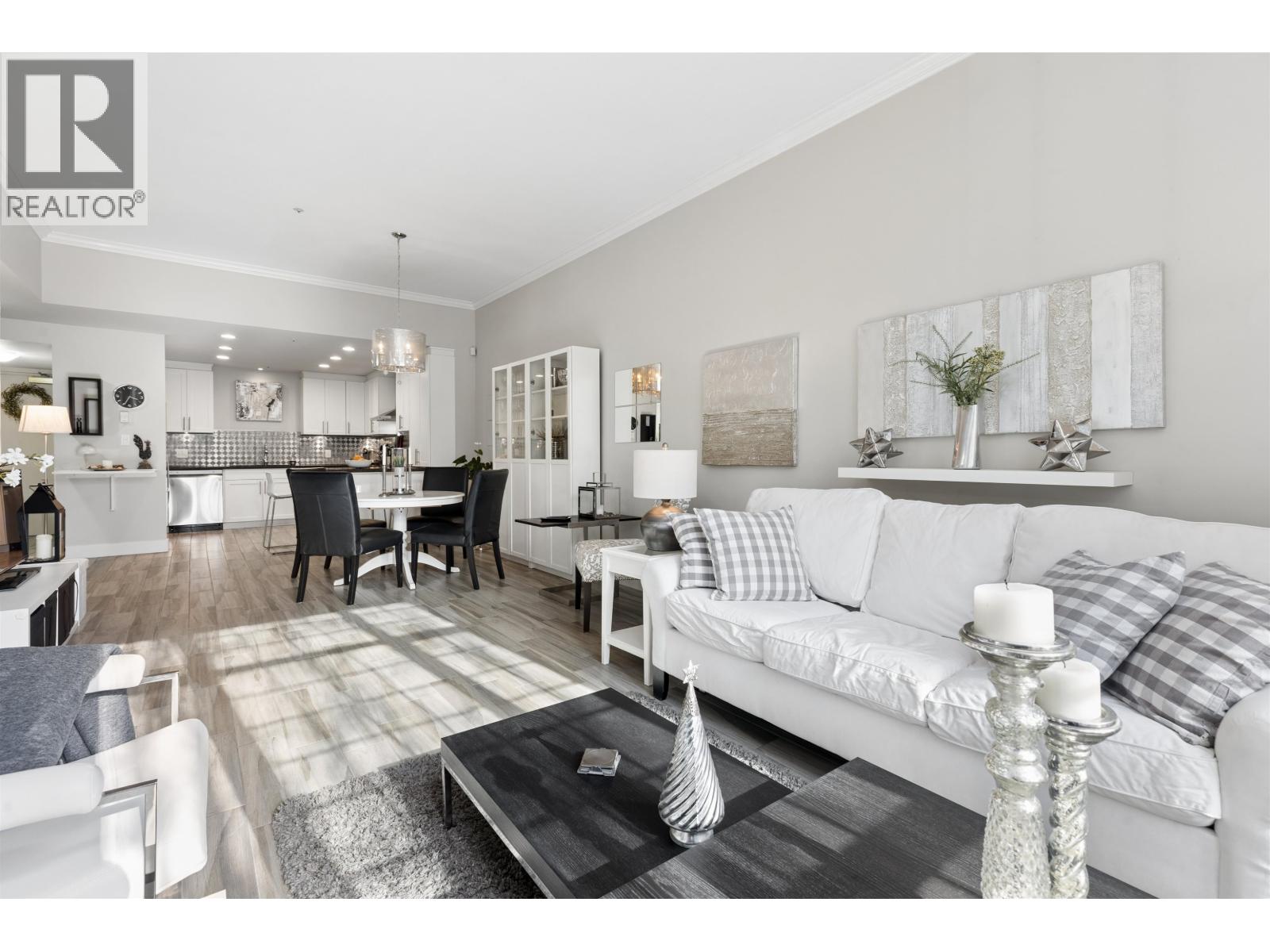 104 293 Smithe Street, Vancouver, British Columbia  V6B 5W4 - Photo 4 - R3098920