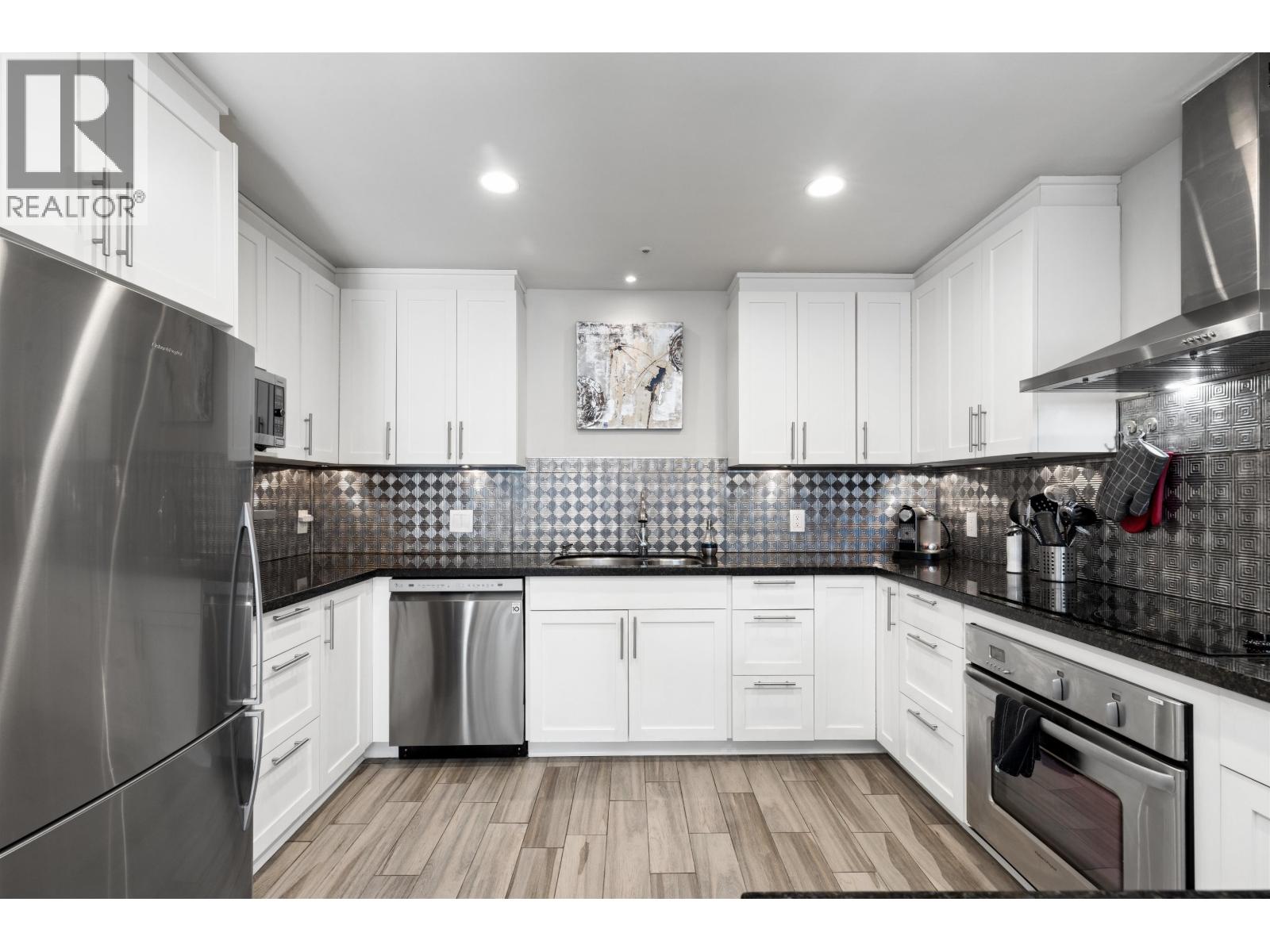 104 293 Smithe Street, Vancouver, British Columbia  V6B 5W4 - Photo 7 - R3098920