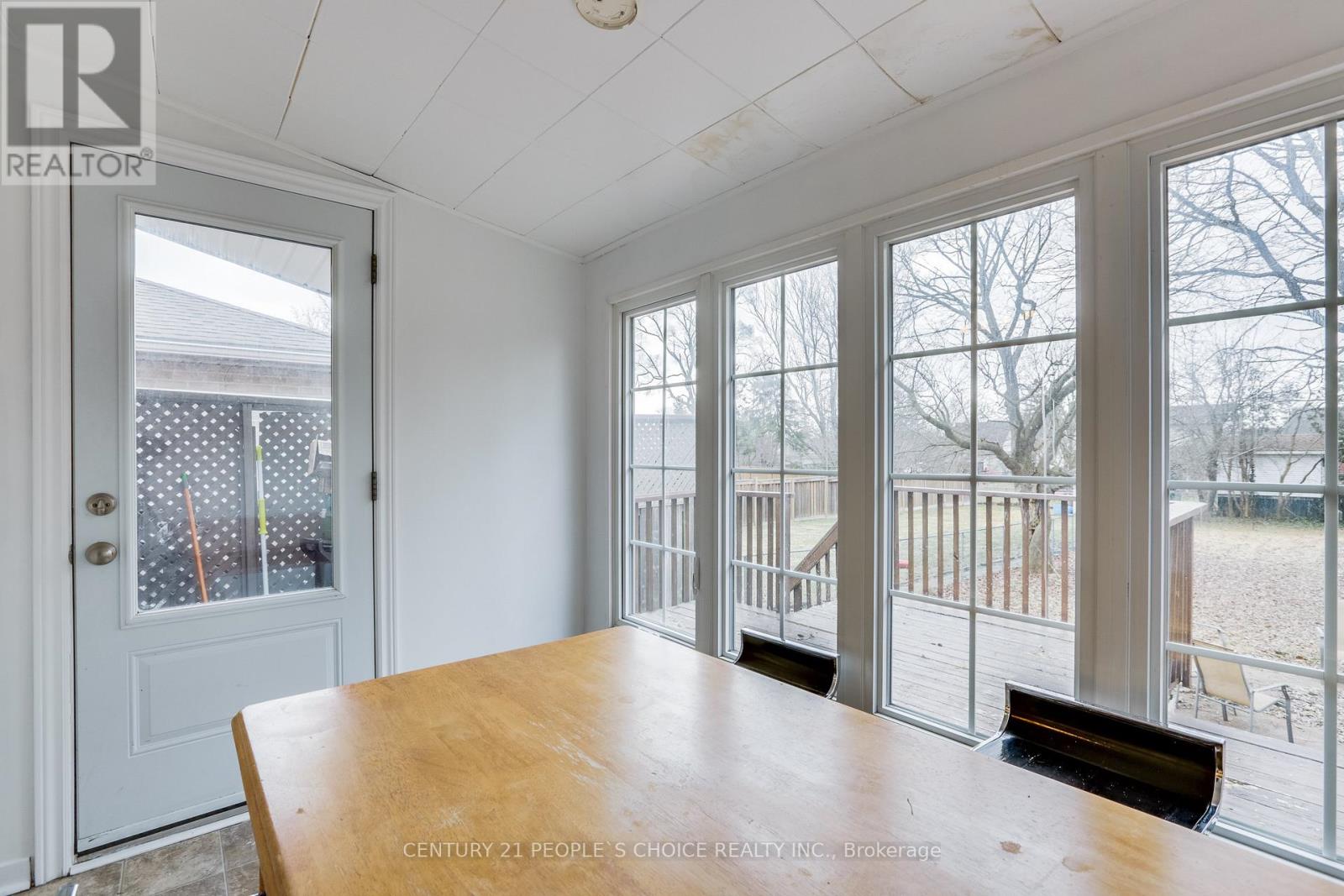 Photo 29 of 50 for 545 Creston Avenue