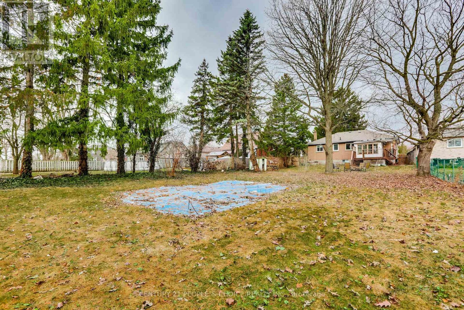 Photo 45 of 50 for 545 Creston Avenue