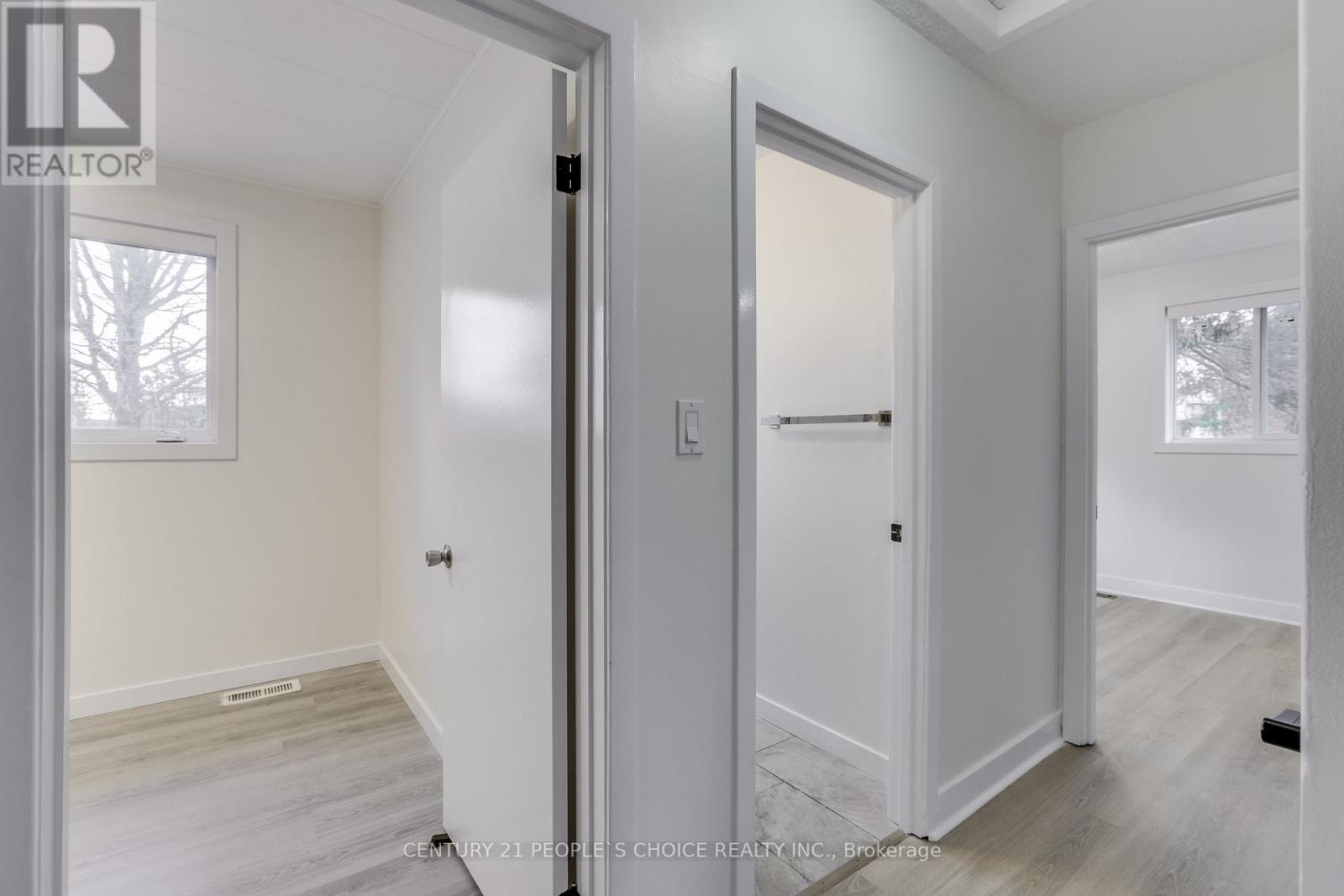 Photo 6 of 50 for 545 Creston Avenue