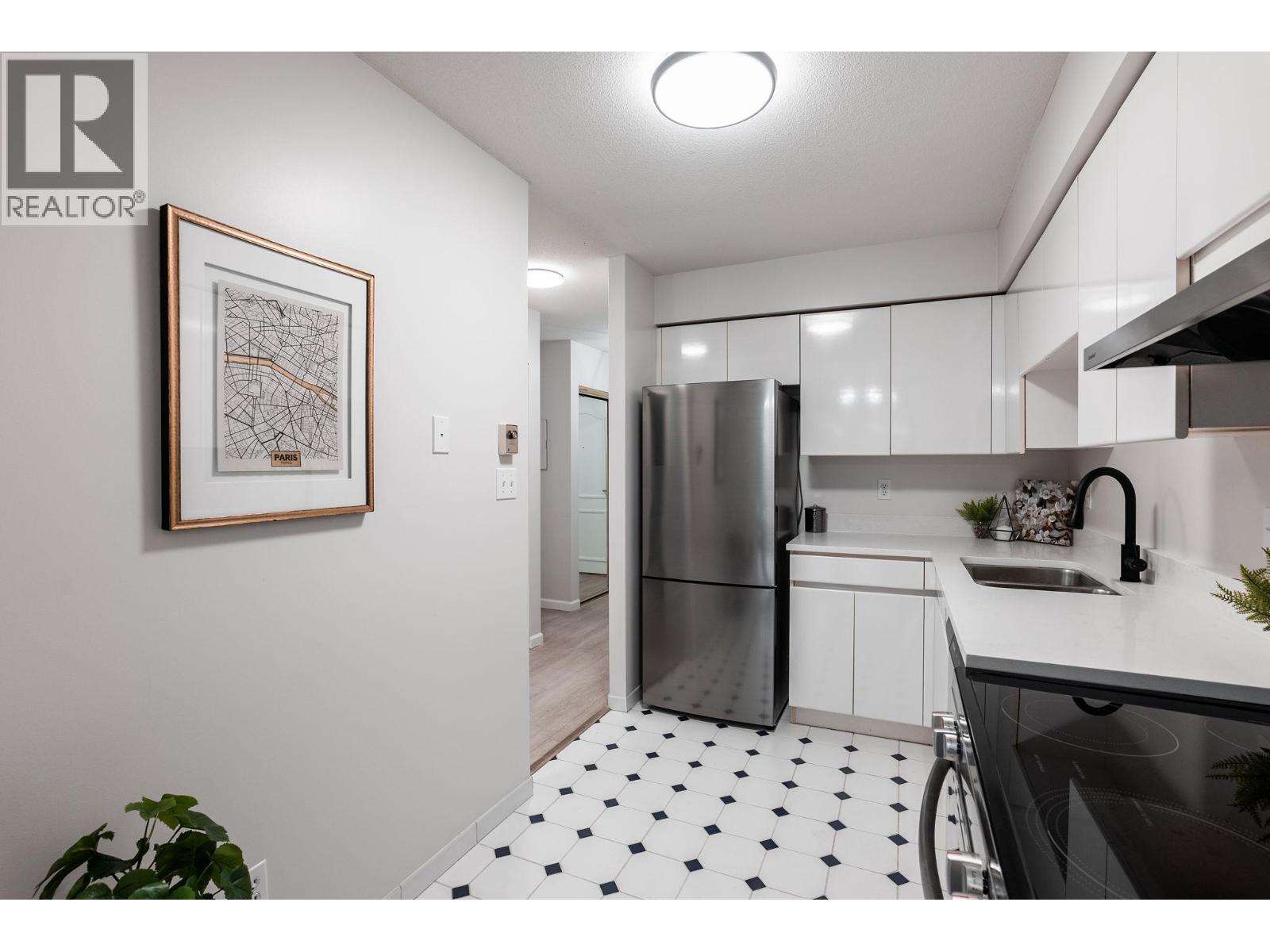 509 1327 E Keith Road, North Vancouver, British Columbia  V7J 3T5 - Photo 9 - R3099103