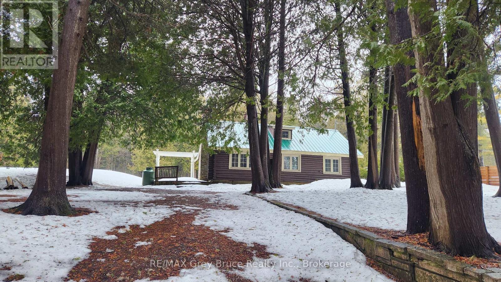 18 Stokes River Road, Northern Bruce Peninsula, Ontario  N0H 2M0 - Photo 3 - X12874040