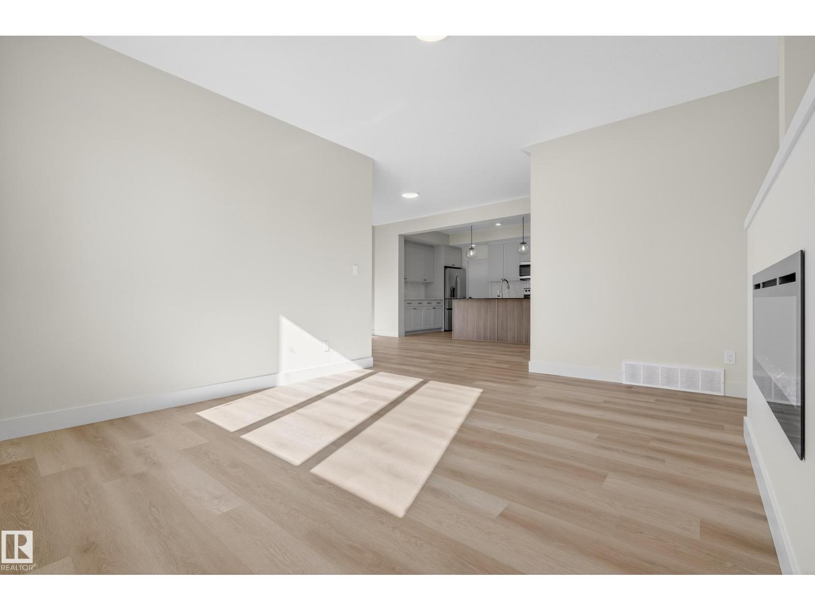 Lorem Ipsum D, Stony Plain, Alberta  T7Z  - Photo 12 - DEMO29460625