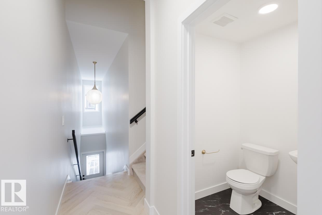 #4 16231 19 Av Sw, Edmonton, Alberta  T6W 5C6 - Photo 4 - E4476984