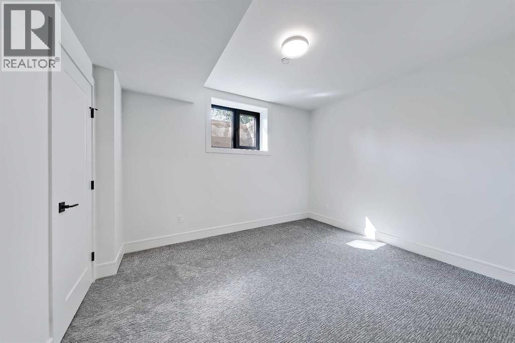 2828 34 Street Sw, Calgary, Alberta  T3E 2W9 - Photo 45 - A2289006