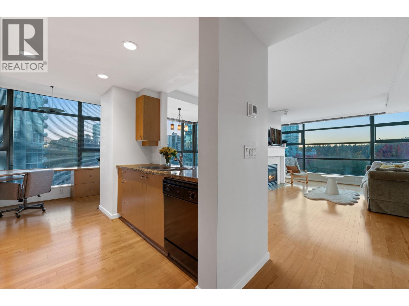 504 1790 Bayshore Drive, Vancouver, British Columbia  V6G 3G5 - Photo 16 - R3061428