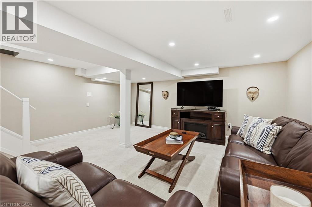 5255 Lakeshore Road Unit# 38, Burlington, Ontario  L7L 5X8 - Photo 39 - 40789783